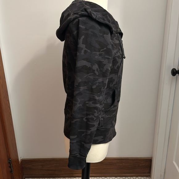 Lululemon black/grey incognito Scuba Camo hoodie Scuba Full-Zip, cotton, sz 10 - Picture 6 of 8